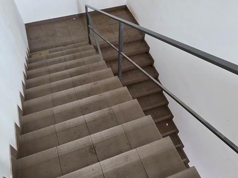 коммерческая по адресу Ивана Пулюя ул., 8-А