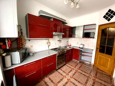 квартира по адресу Евгения Коновальца ул., 121