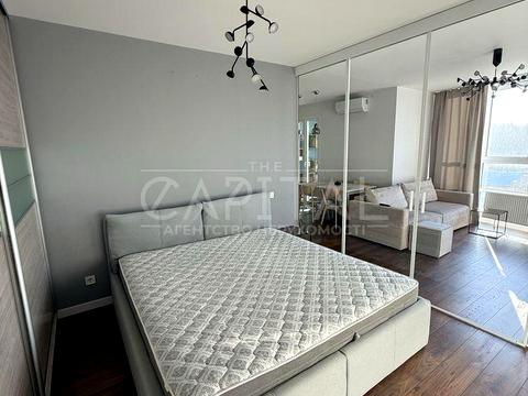 квартира за адресою Казимира Малевича вул. (Боженка), 89