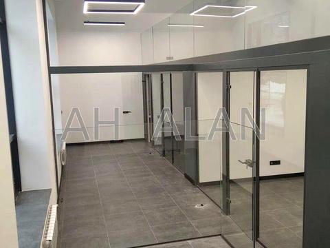 комерційна за адресою Євгена Сверстюка вул. (Марини Раскової), 11