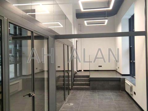 комерційна за адресою Євгена Сверстюка вул. (Марини Раскової), 11