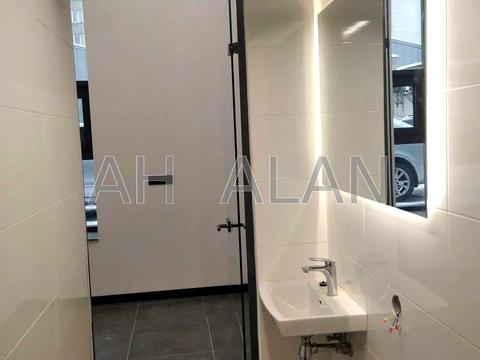 комерційна за адресою Євгена Сверстюка вул. (Марини Раскової), 11