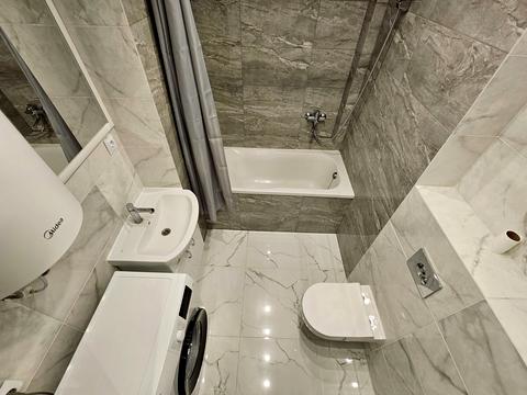 квартира по адресу Олега Мудрака ул. (Генерала Наумова), 1-Б