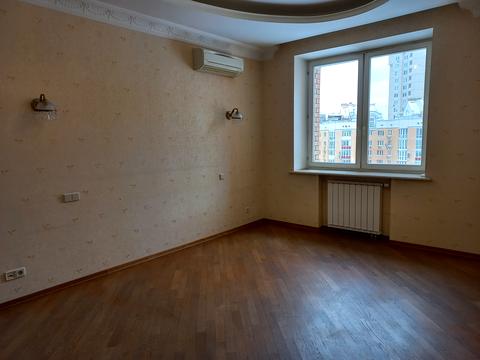 квартира за адресою Володимира Івасюка просп. (Героїв Сталінграду), 4