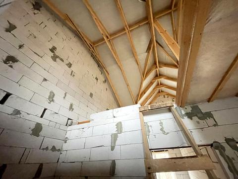 будинок за адресою Яснополянська вул., 35