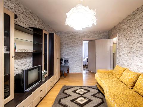 квартира за адресою Тролейбусна вул., 15