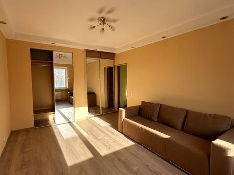 квартира за адресою Анни Ахматової вул., 15