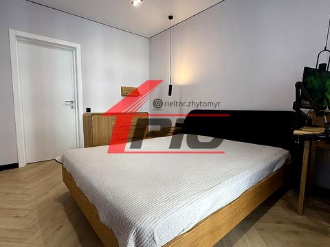 квартира по адресу Героїв Чорнобиля ул., 8