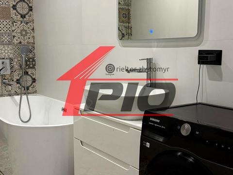 квартира по адресу Героїв Чорнобиля ул., 8