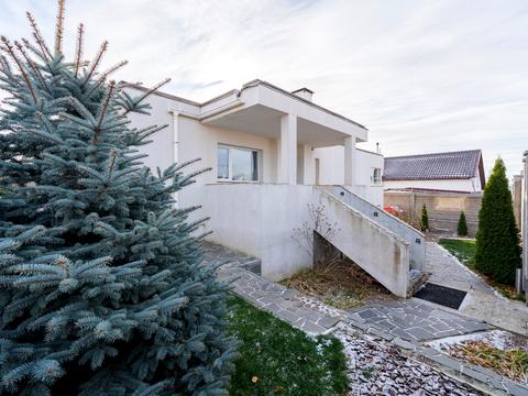 будинок за адресою Санаторна