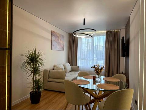 квартира за адресою Володимира Навроцького вул., 31-А