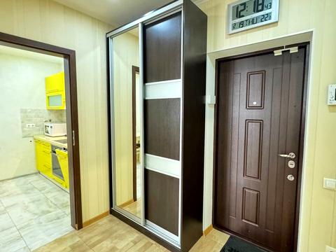 квартира за адресою Василя Симоненка вул., 5-А