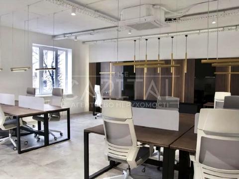 коммерческая по адресу Князей Острожских ул. (Московська), 46/2