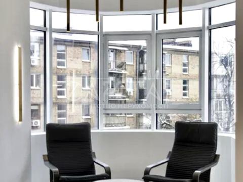 коммерческая по адресу Князей Острожских ул. (Московська), 46/2