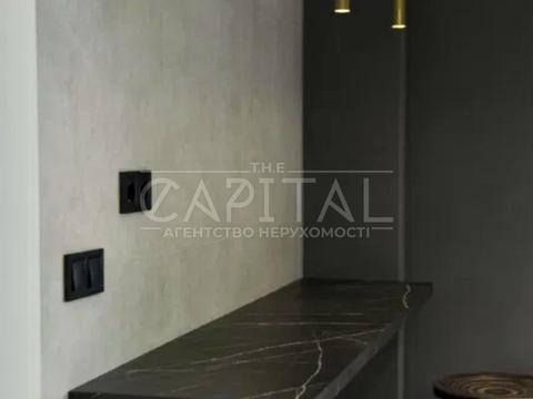 коммерческая по адресу Князей Острожских ул. (Московська), 46/2