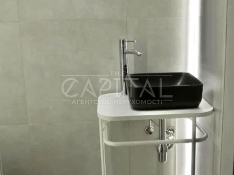 коммерческая по адресу Князей Острожских ул. (Московська), 46/2