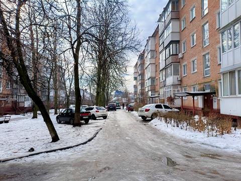 квартира за адресою Олександрійський бульв. (50-річчя Перемоги), 133