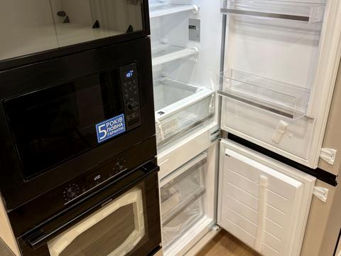 квартира за адресою Щаслива вул., (Будинок 14/3)