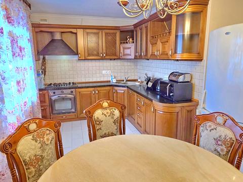 квартира за адресою Різдвяна вул., 50