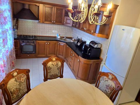 квартира за адресою Різдвяна вул., 50