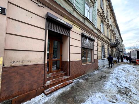 комерційна за адресою Героїв УПА вул., 3