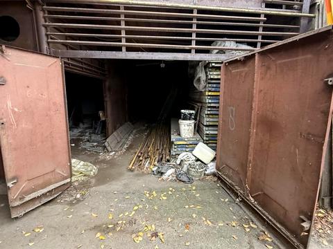 коммерческая по адресу Портовая ул., 4