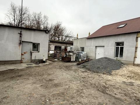 коммерческая по адресу Портовая ул., 4