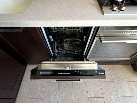 квартира за адресою Київ, Сержа Лифаря вул. (Олександра Сабурова), 17