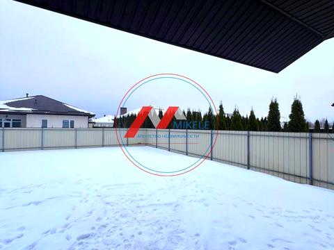 будинок за адресою Трояндова, 85