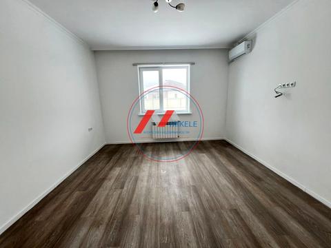 будинок за адресою Трояндова, 85