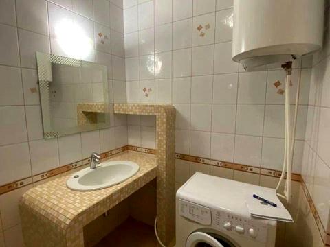 квартира за адресою Генерала Генадія Воробйова вул. (Курська), 13-Е