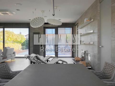 будинок за адресою Валова вул.