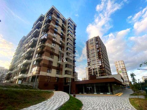 комерційна за адресою Олександра Олеся вул., 2-А