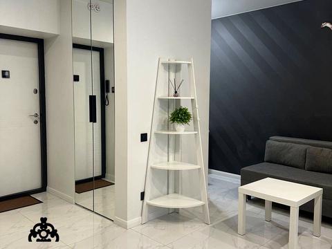 квартира за адресою Машинобудівників вул., 27