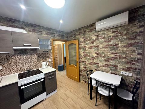 квартира за адресою Берковецька вул., 6-А