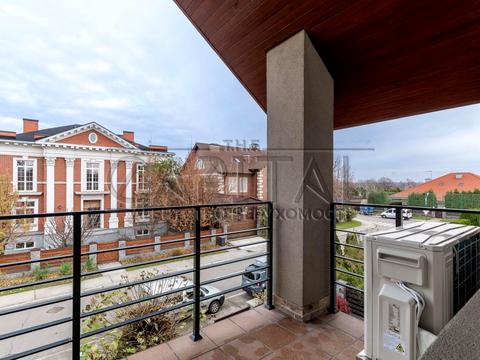 дом по адресу Лютнева 58