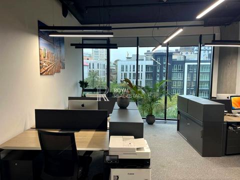 коммерческая по адресу Болсуновская ул. (Сергея Струтинского), 23