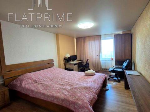 квартира за адресою Академіка Глушкова просп., 9-В