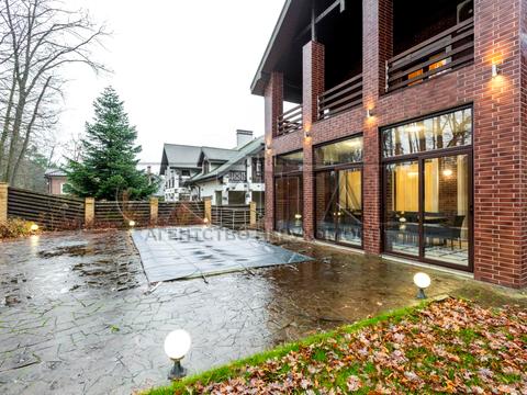 будинок за адресою Павла Тичини