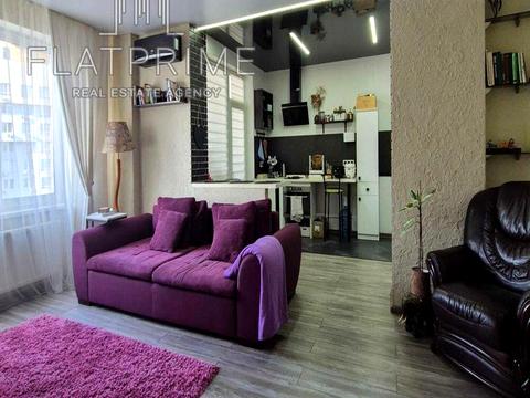 квартира за адресою Академіка Глушкова просп., 9-В