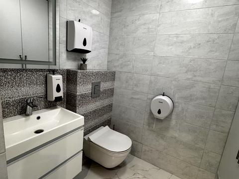 коммерческая по адресу Амосова ул., 60