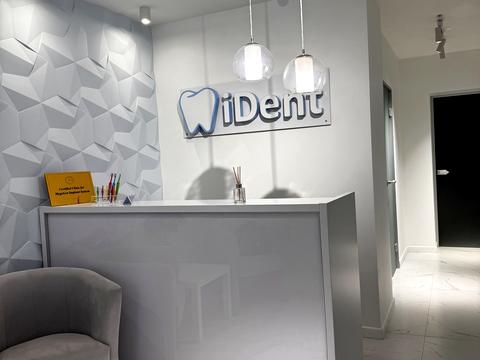 коммерческая по адресу Амосова ул., 60