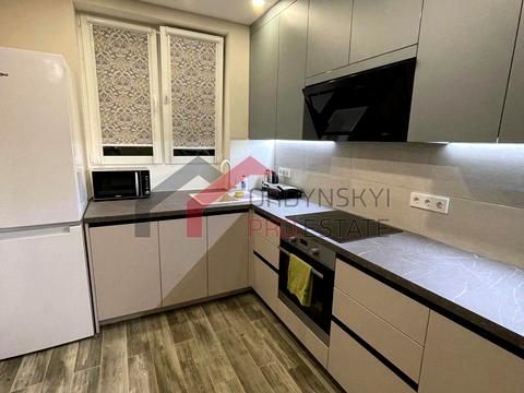 квартира за адресою Митрополита Василя Липківського вул. (Урицького), 37-В