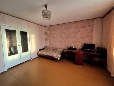 квартира за адресою Космонавтів вул., 53/1