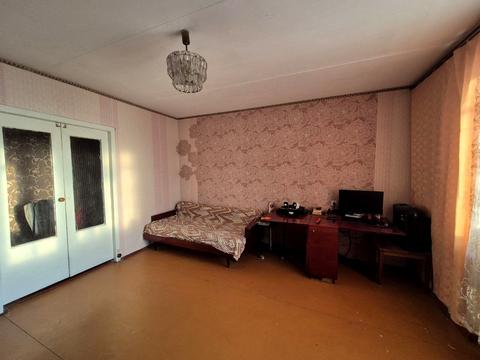 квартира за адресою Космонавтів вул., 53/1