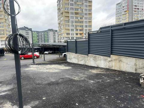 паркомісце за адресою Миколи Сингаївського вул. (Ново-Оскольська), 14в