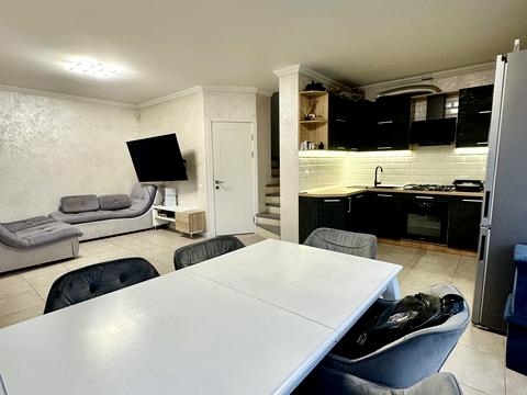 будинок за адресою Зарічна