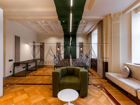 коммерческая по адресу Антоновича ул. (Горького), 9