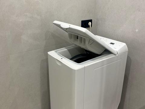 квартира за адресою Віктора Некрасова вул. (Північно-Сирецька), 12-А