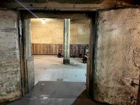 комерційна за адресою Харків, Польова вул., 73